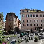 Renaissance Square, Bright *